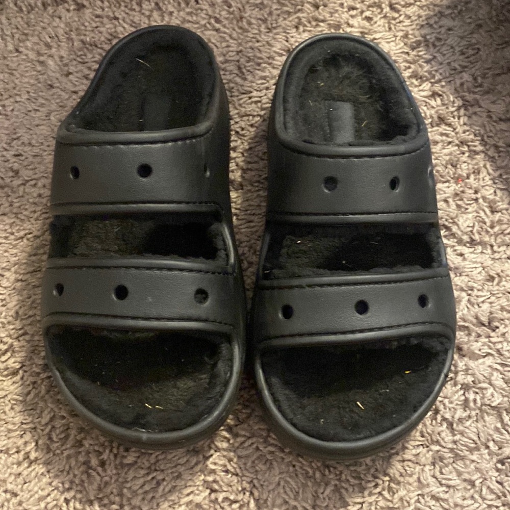 Crocs , worn 3 time and size 7